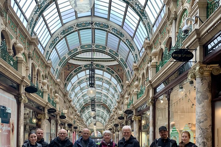 Tour diario a pie por la ciudad de Leeds (10:30am)