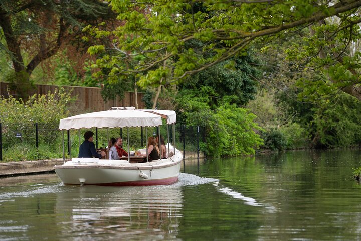 Oxford Sightseeing River Cruise langs de University Regatta Course