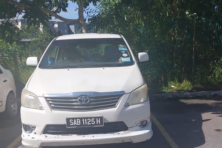 Traslado privado: aeropuerto internacional de Kota Kinabalu hacia / desde el hotel
