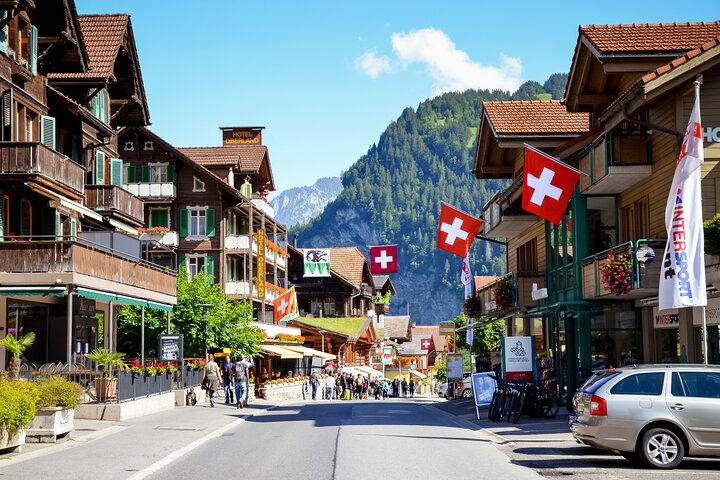 Lauterbrunnen-Mürren : tour per piccoli gruppi delle Alpi svizzere da Interlaken