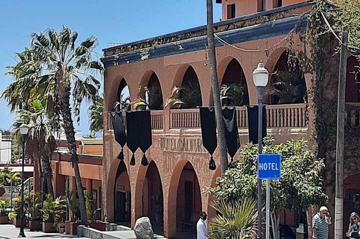 Todos Santos Privater Transport zum Flughafen in Sanjose del Cabo