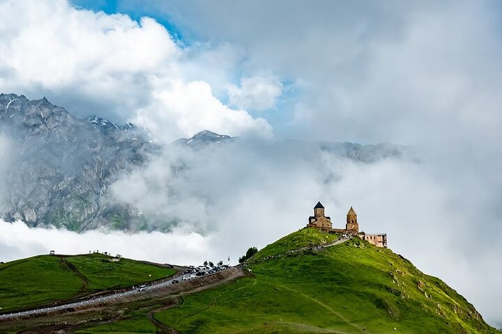 Kazbegi Private Day Tour from Tbilisi - Gergeti Trinity & Gudauri