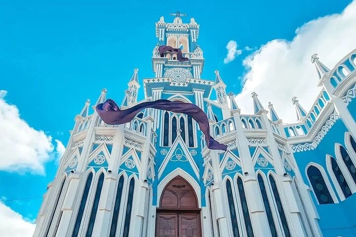 Iconica Chiesa Gialla + Mercato Maya + Piccola Città: Tour Culturale