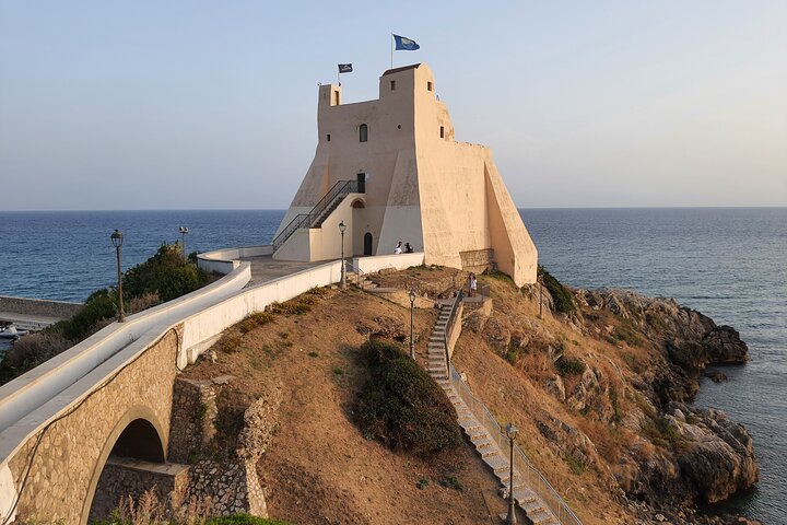 Full-Day Art and Food Private Guided Tour at Sperlonga and Gaeta