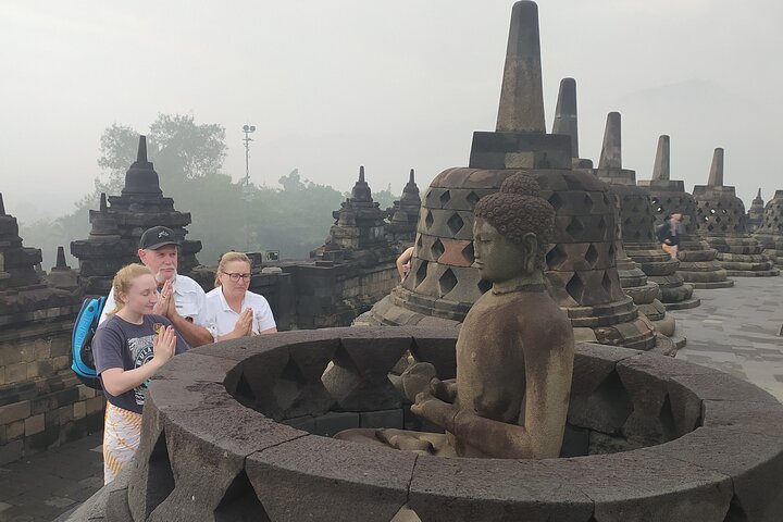 Ascension de Borobudur au sommet, temple de Prambanan et ballet Ramayana