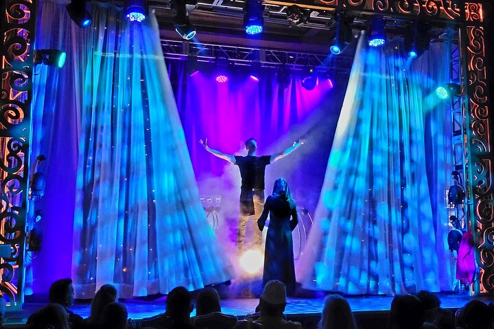 ¡Premiado Show de Magia de Las Vegas! Charles Bach Wonders!