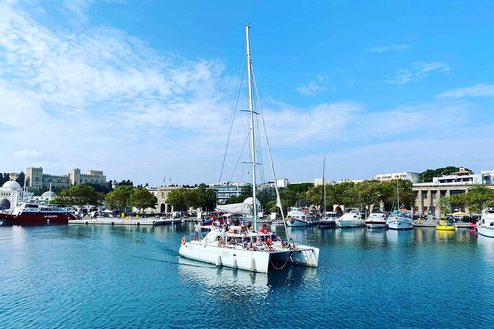 Catamaran Cruises Rhodos - Cruise van 6 uur ALL INCLUSIEF