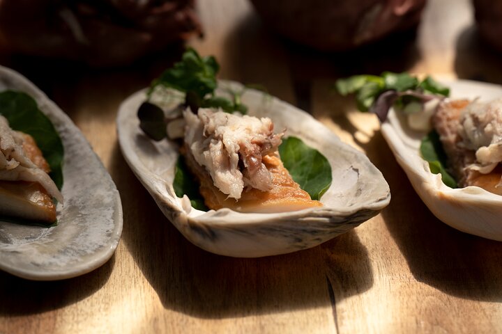 Expérience culturelle et cuisine maorie de saison au Te Pā Tū