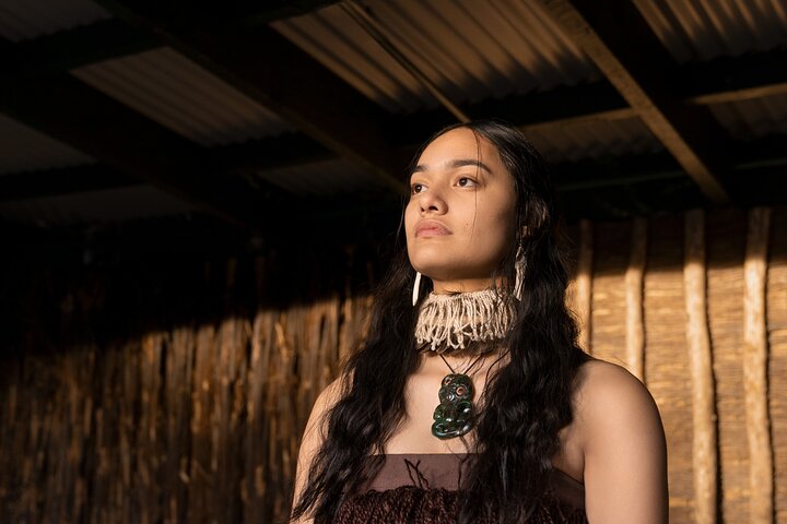 Expérience culturelle et cuisine maorie de saison au Te Pā Tū
