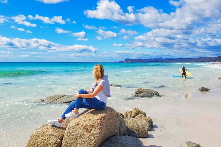 Tour di un'intera giornata a Wineglass Bay e Freycinet NP da Hobart via Richmond Village