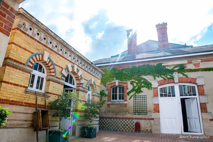 Visita de champán por la tarde y clase de degustación cerca de Epernay