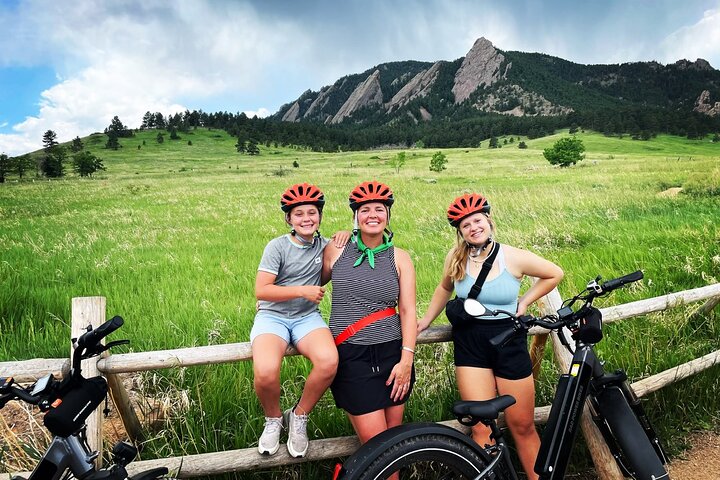 La mejor visita guiada familiar en bicicleta eléctrica para grupos pequeños en Boulder, Colorado