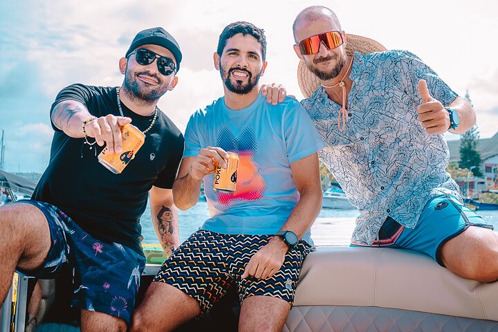 Tour marino privato: scoprire i 7 colori del mare di San Andres