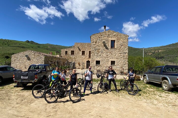 Tour en bicicleta de montaña por la Madonie desde Cefalù