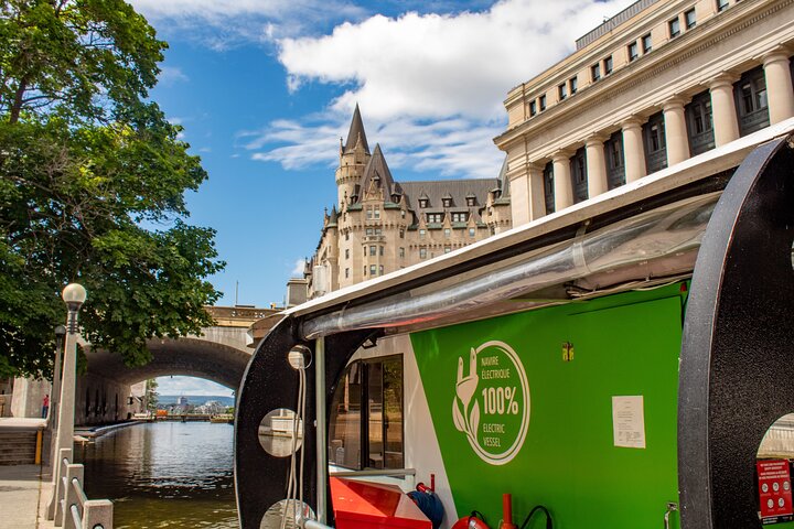 Crucero en barco por Ottawa - Rideau Canal Cruise
