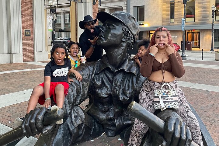 Downtown Knoxville Hidden Tour met ijs, koffie en Tennessee River Gems