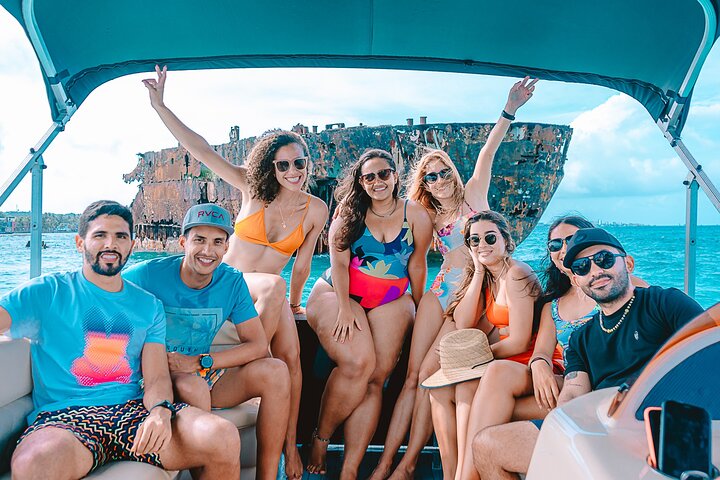 Tour marino privato: scoprire i 7 colori del mare di San Andres