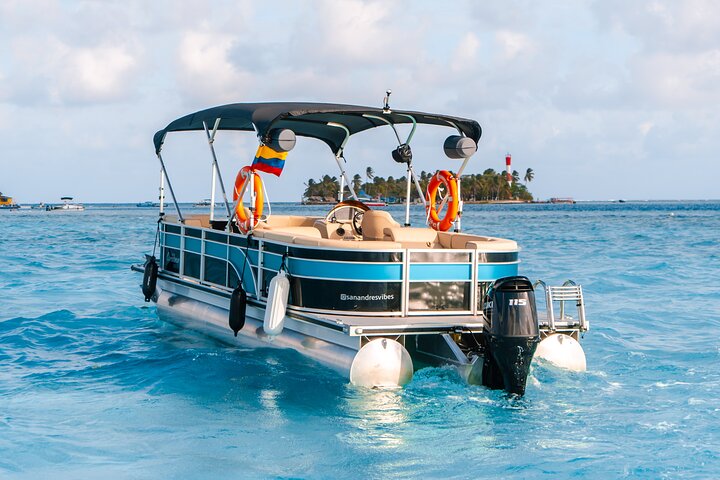 Tour marino privato: scoprire i 7 colori del mare di San Andres