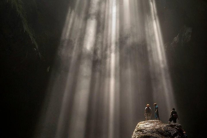 Jomblang grotta med grottan Pindul River Tubing en dags tur