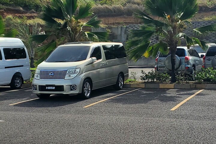 Airport TransferArgyle International to or from hotels villa area