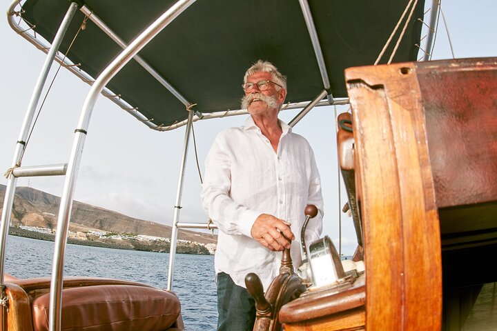 Fuerteventura: Aphrodite Exclusive Gulet with Food and Drinks