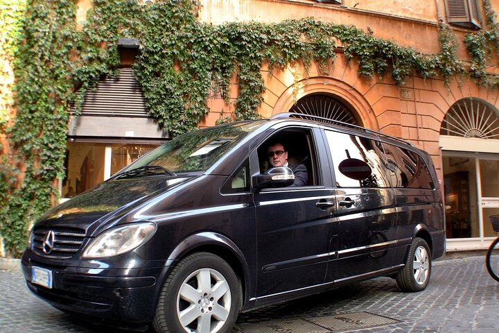 Descubra Toledo: Tour Privado saindo de Madri com Guia e Motorista