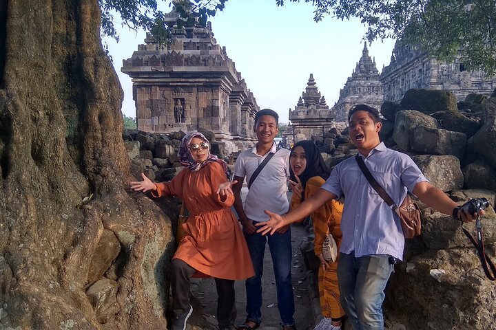 Ascension de Borobudur au sommet, temple de Prambanan et ballet Ramayana