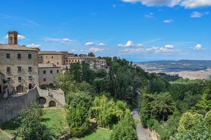 Volterra og San Gimignano: en smak av middelalderens Toscana!