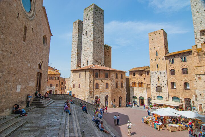 Volterra og San Gimignano: en smak av middelalderens Toscana!