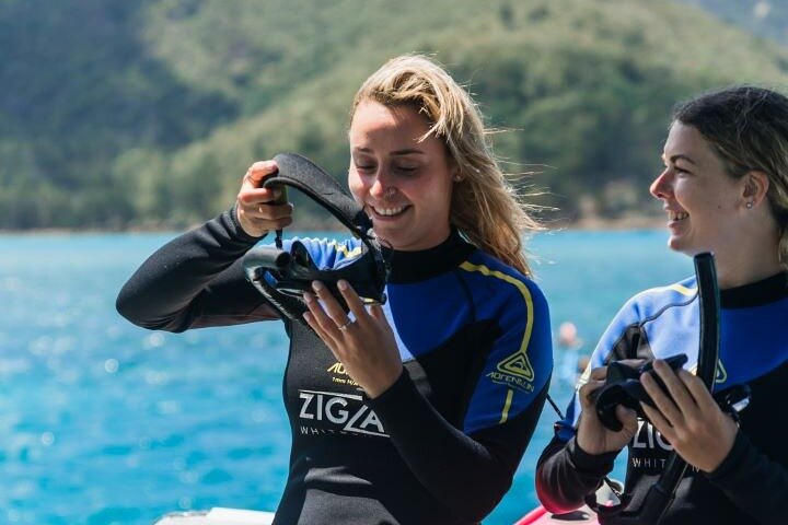 Snorkel & Whitehaven Beach Eco Cruise, Lunch | Från Airlie Beach