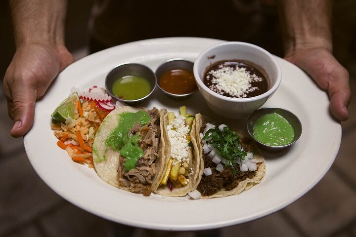 Tour por la Plaza "Sip & Savor" de NEW MÉXICO