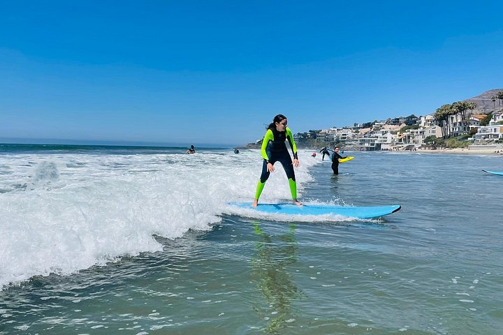 Vivi Malibu con esclusive lezioni di surf di 90 minuti