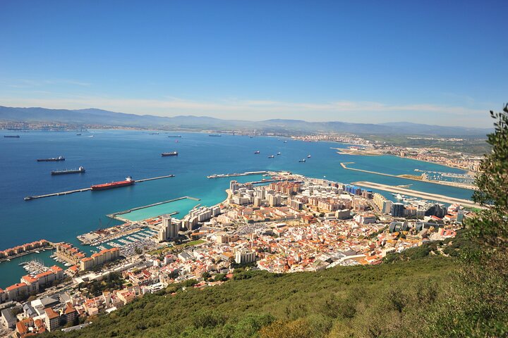 Gibraltar Inside Out Intermediate Tour 3.30hrs