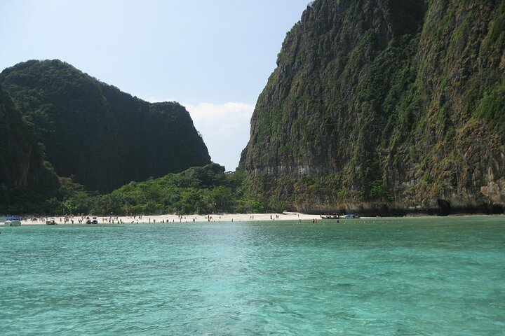 Tour di un giorno in motoscafo delle Isole Phi Phi da Phuket + pranzo a buffet