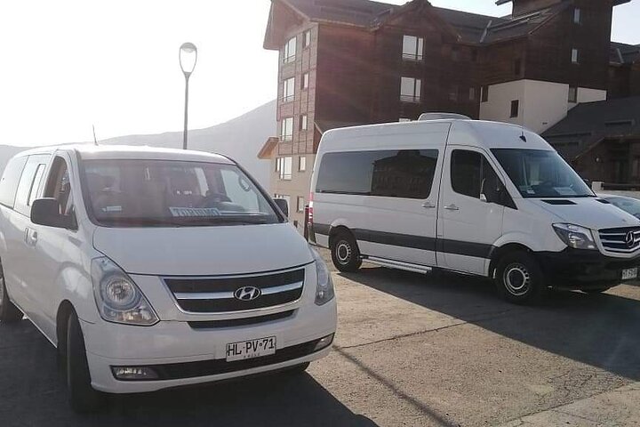 Privat grupp Port San Antonio till Santiago Chile