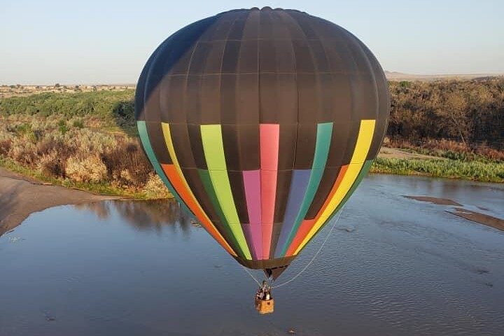 Albuquerque luftballongturer vid soluppgången