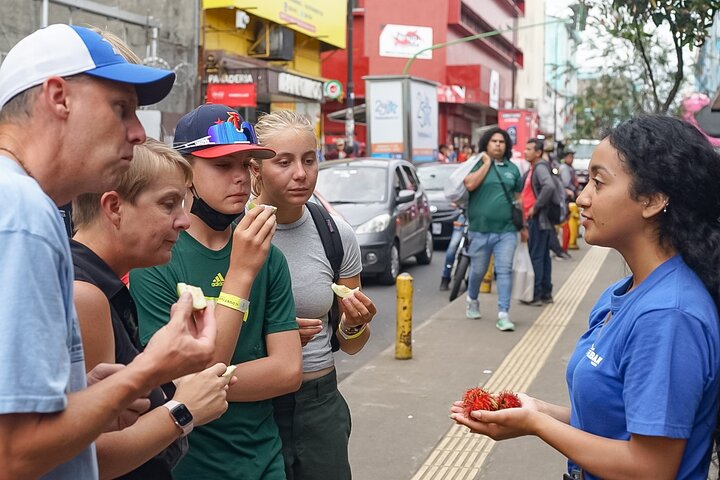 San José: Tour gastronómico a pie incluyendo mercados