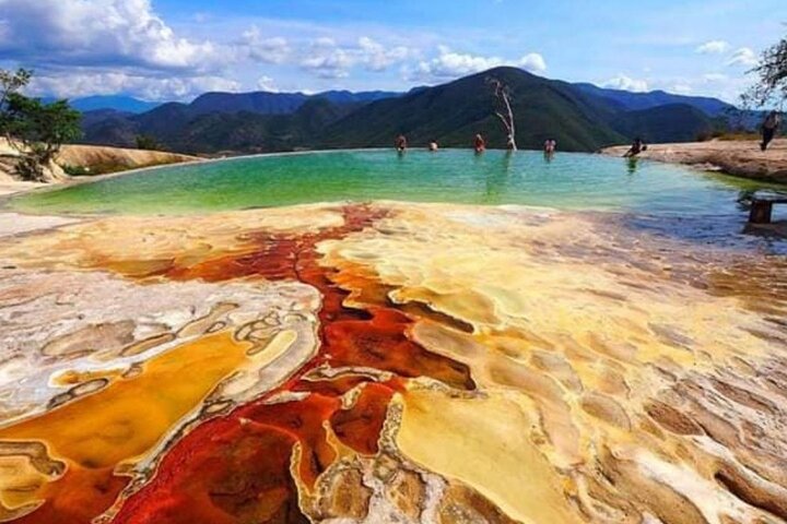 Tour de Dia Completo Guiado por Hierve el Agua en Oaxaca