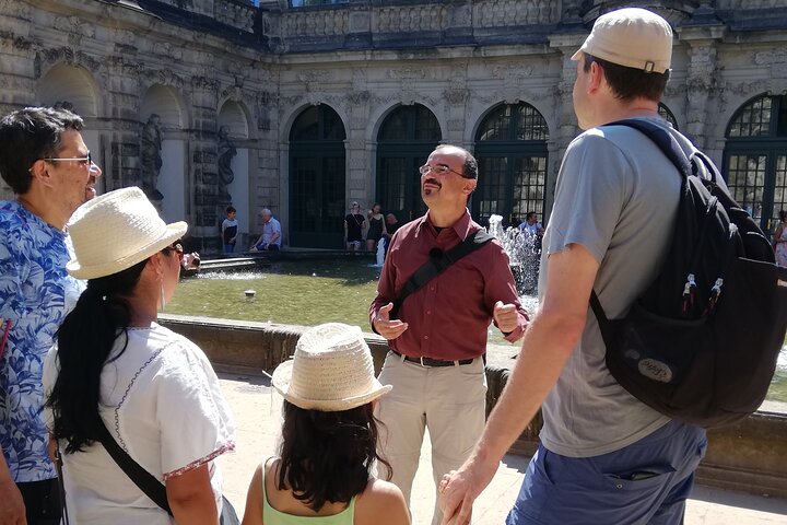 Casco antiguo de Dresde : Tour a pie para grupos pequeños en Inglés con lugareños