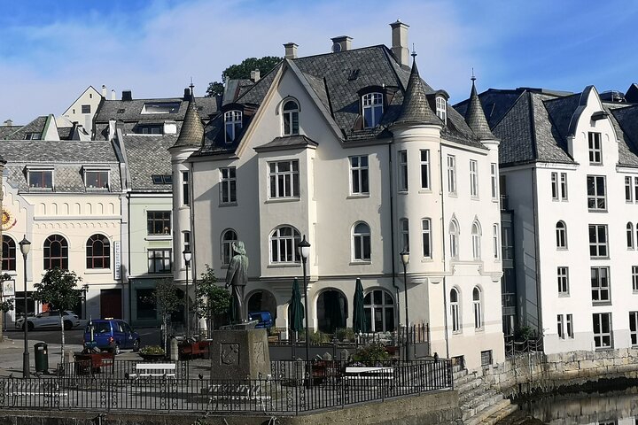 Ålesund Shore Excursion en 6 prachtige hoogtepunt haltes minibus