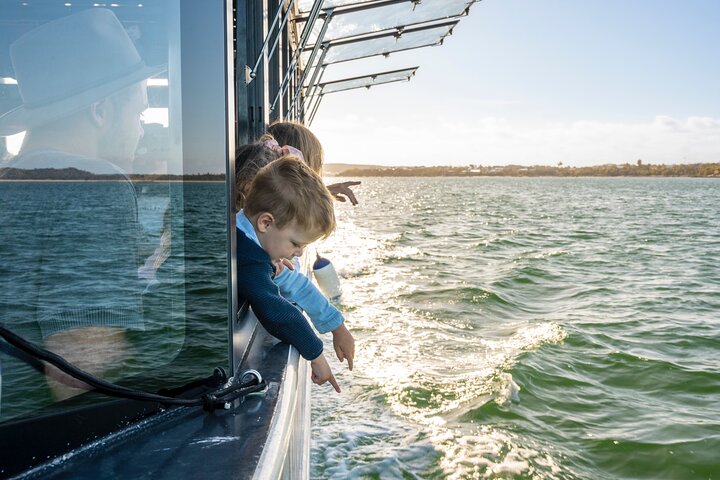 Experiência Coffin Bay Short and Sweet Oyster Farm Tour