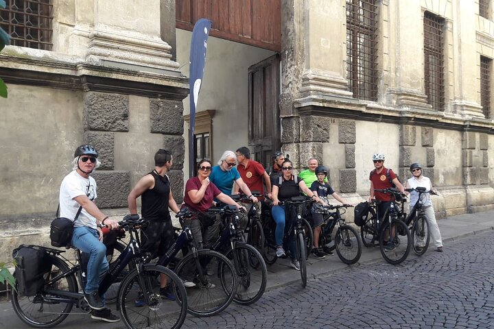 La historia de Vicenza: recorrido turístico guiado de medio día en bicicleta eléctrica