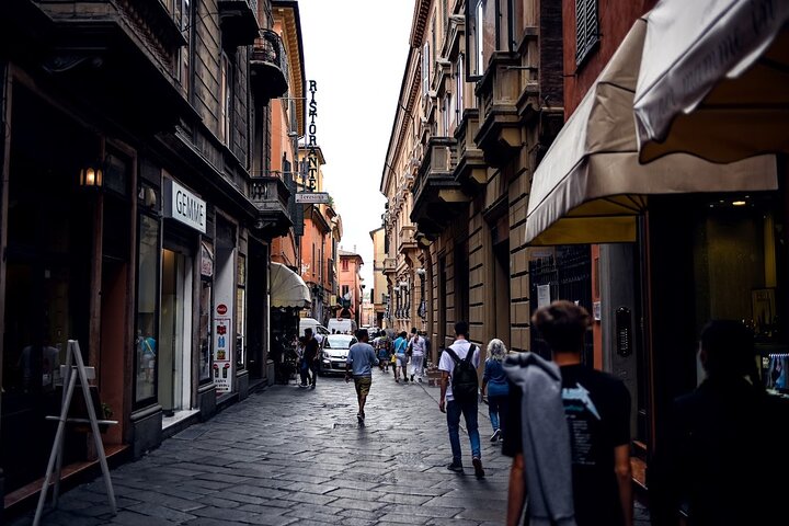 Bologna Food & Market Tour med lokale retter, pasta, vine og meget mere