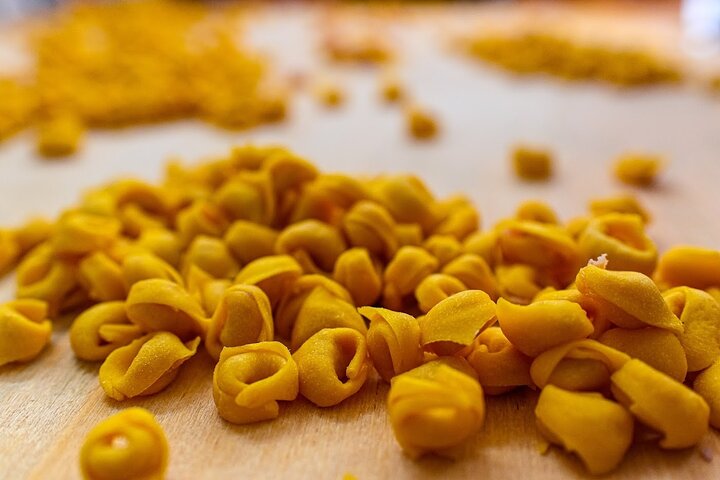Bologna Food & Market Tour med lokale retter, pasta, vine og meget mere