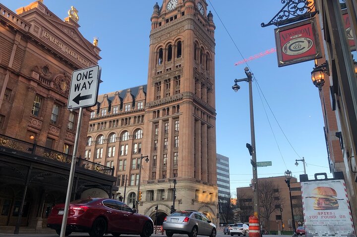 Milwaukee Food Tour com 5 favoritos locais Degustações e pratos secretos