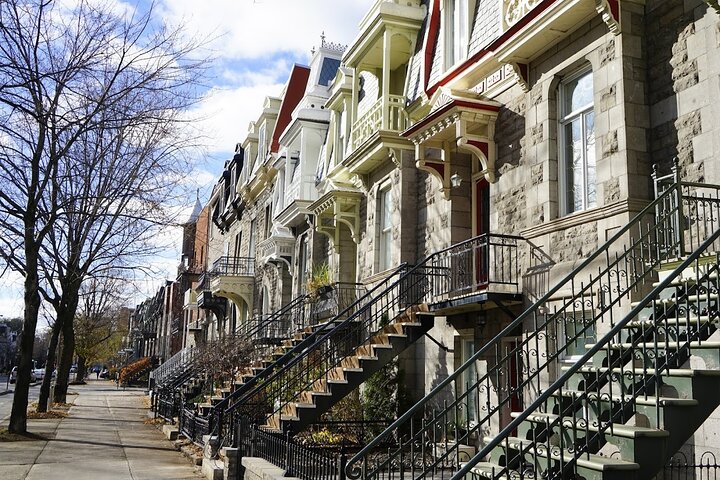 Montreal Mile End Food Tour mit Bagel, Poutine und 7 Verkostungen