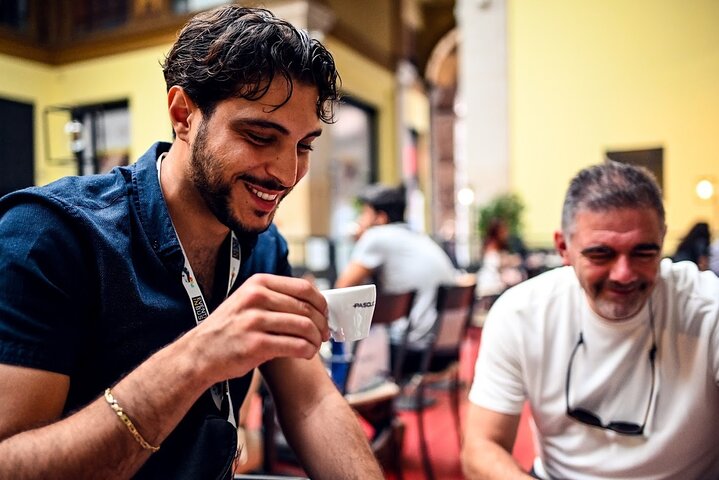 Bologna Food & Market Tour med lokale retter, pasta, vine og meget mere