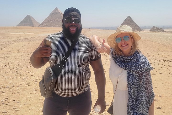 Tour privato di un'intera giornata: Piramidi di Giza, Sfinge, Saqqara e Dahshur