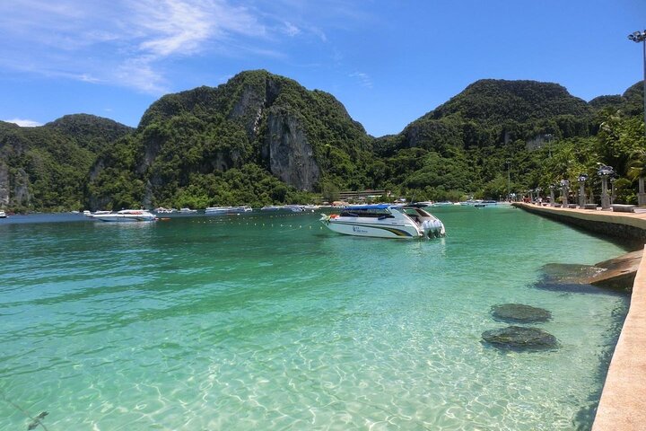 Il meglio del tour avventuroso di un giorno a Phi Phi Island con pranzo da Phuket