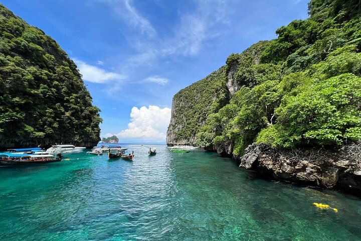 Il meglio del tour avventuroso di un giorno a Phi Phi Island con pranzo da Phuket